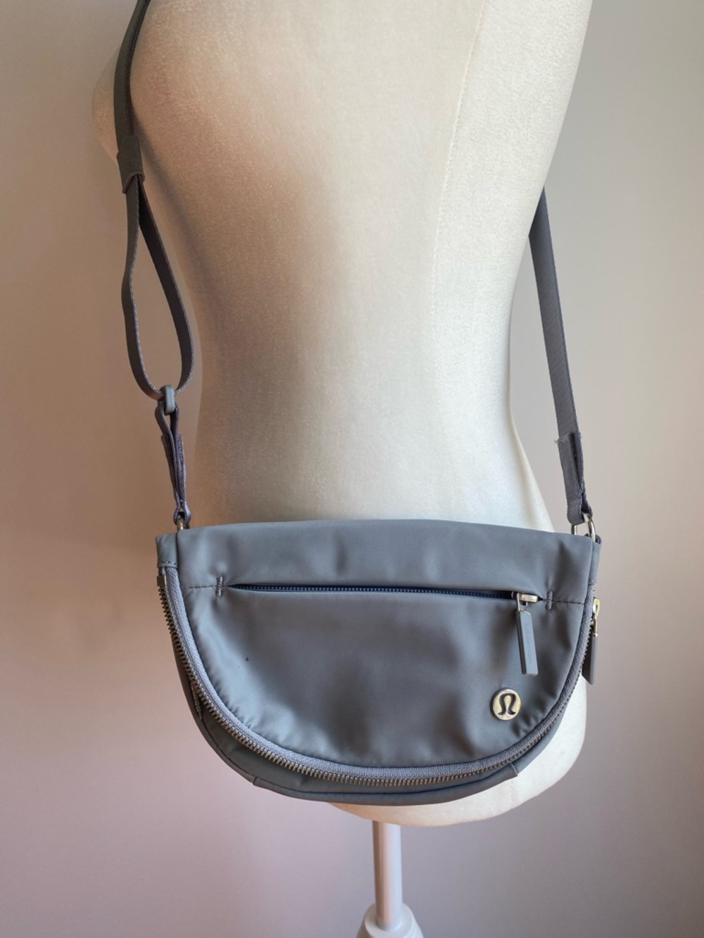 Lululemon All Night Festival Bag Fold Over Mini Crossbody Adjustable Strap